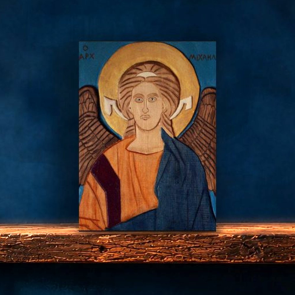 Αρχάγγελος Μιχαήλ, όρθιο σε ράφι του εργαστηρίου